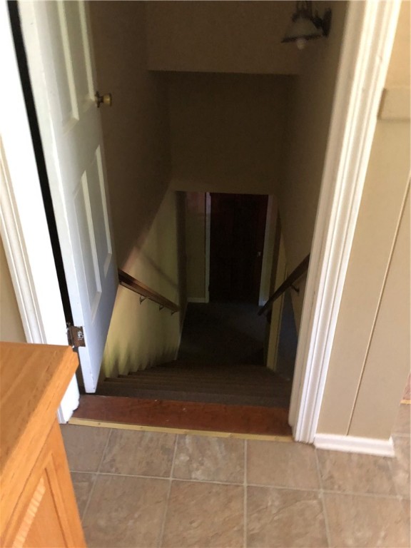 127 Canterbury Road Pendleton, SC 29670 - Photo 34 of 46 Steps to Basement Living Areas