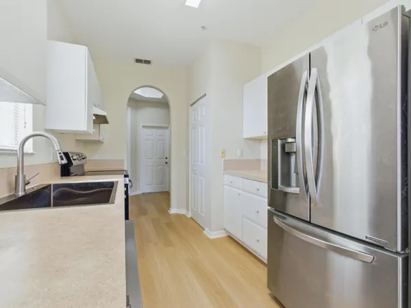 $2,500 | 978 Pipers Cay Drive, West Palm Beach, FL 33415