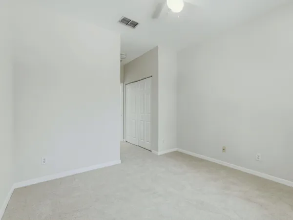 $2,500 | 978 Pipers Cay Drive, West Palm Beach, FL 33415