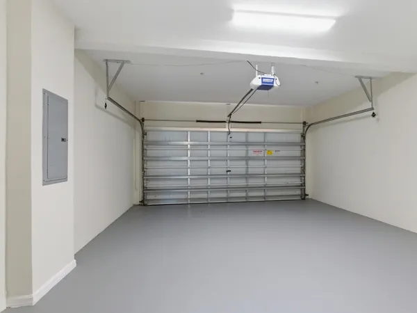 $2,500 | 978 Pipers Cay Drive, West Palm Beach, FL 33415