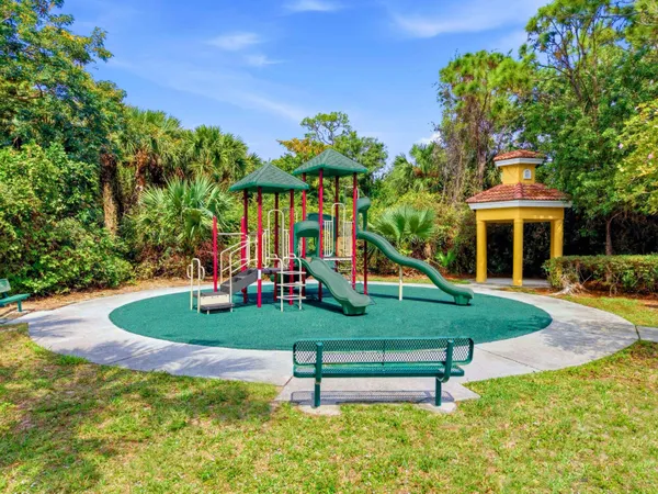 $2,500 | 978 Pipers Cay Drive, West Palm Beach, FL 33415