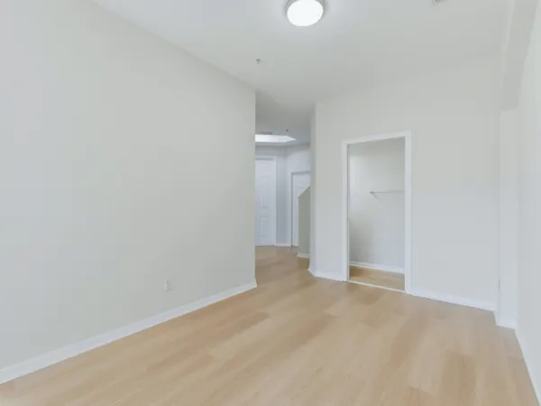 $2,500 | 978 Pipers Cay Drive, West Palm Beach, FL 33415