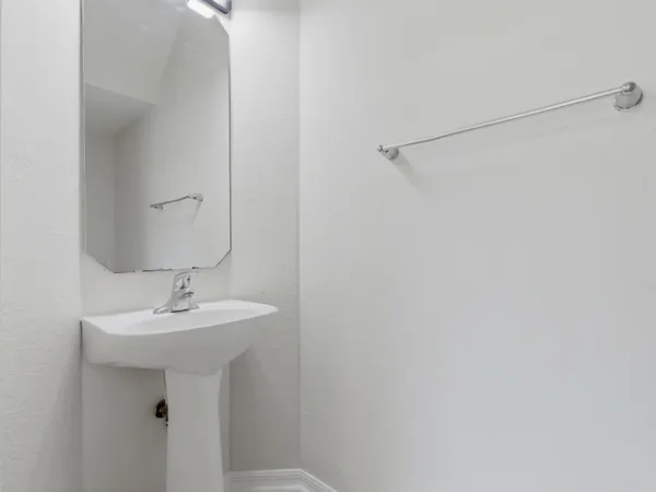 $2,500 | 978 Pipers Cay Drive, West Palm Beach, FL 33415