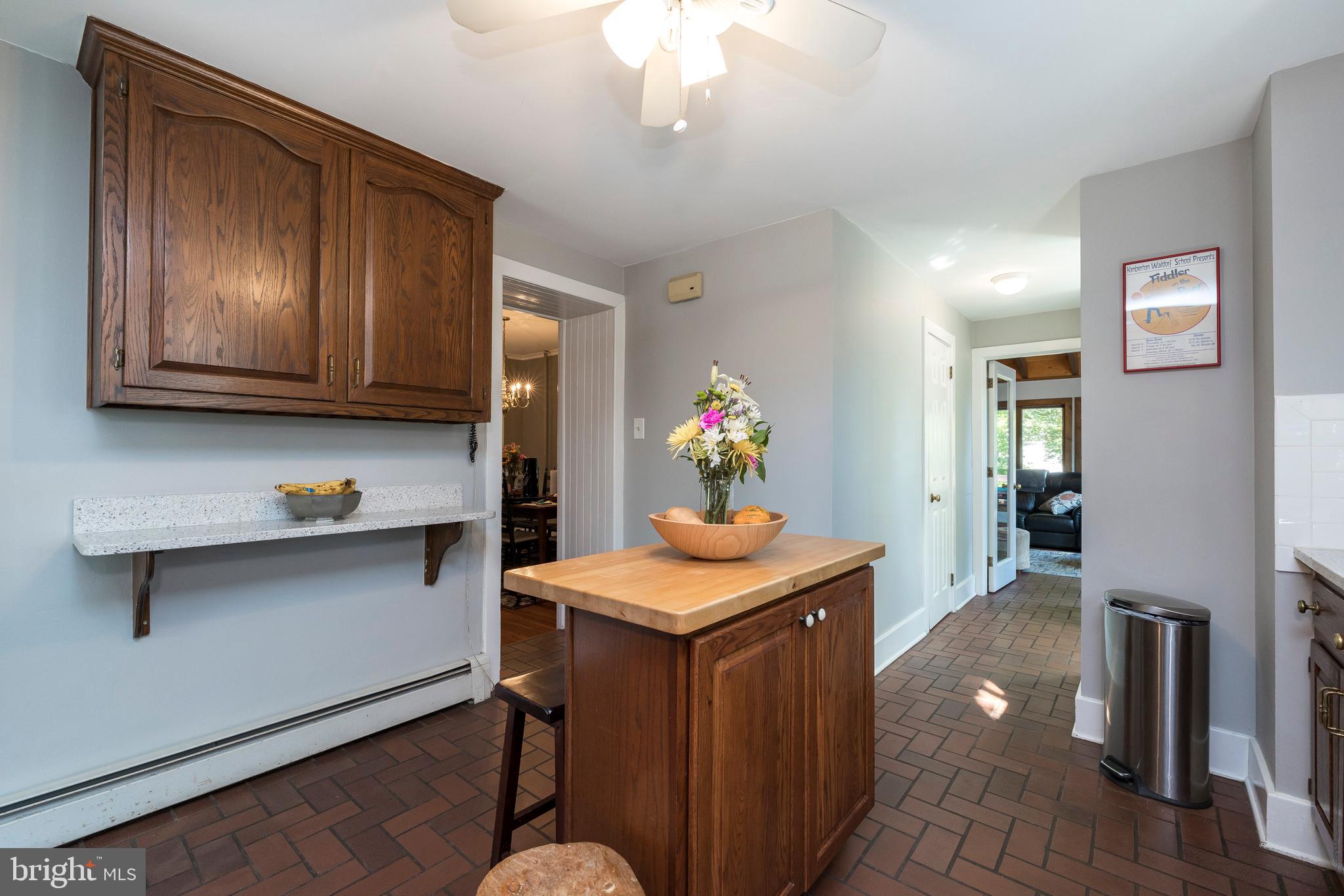623 Ridge Road Spring City, PA 19475 - Photo 10 of 49 Kitchen