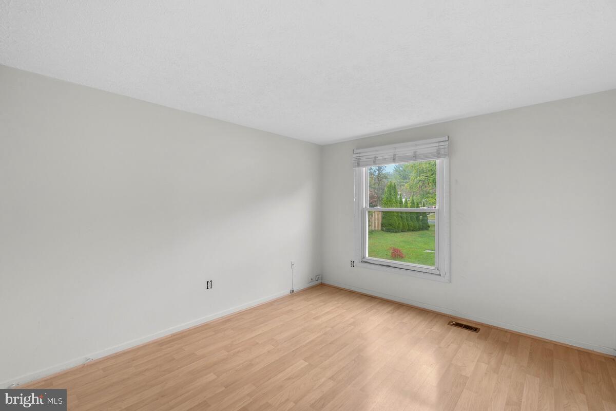 6772 Pyramid Way Columbia, MD 21044 - Photo 12 of 24 2nd Bedroom