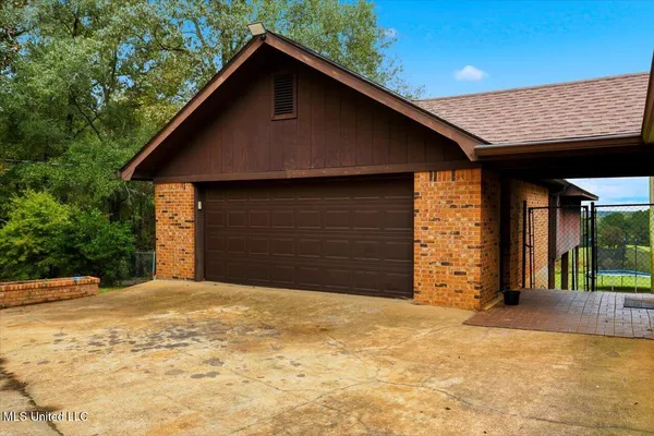 $335,000 | 9472 Highway 13, Morton, MS 39117
