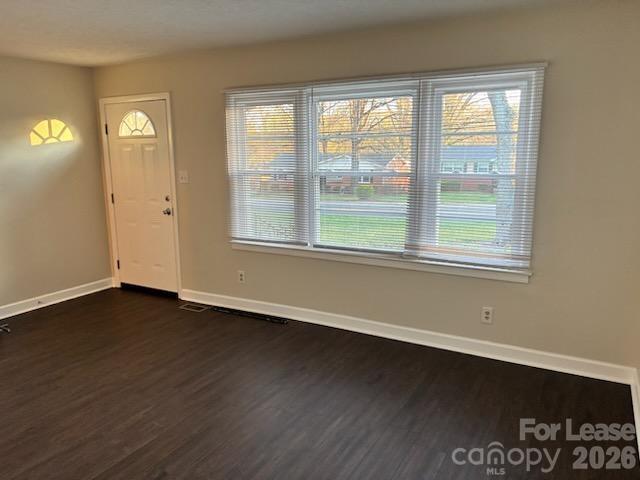 1040 Clanton Road Charlotte, NC 28217 - Photo 6 of 9