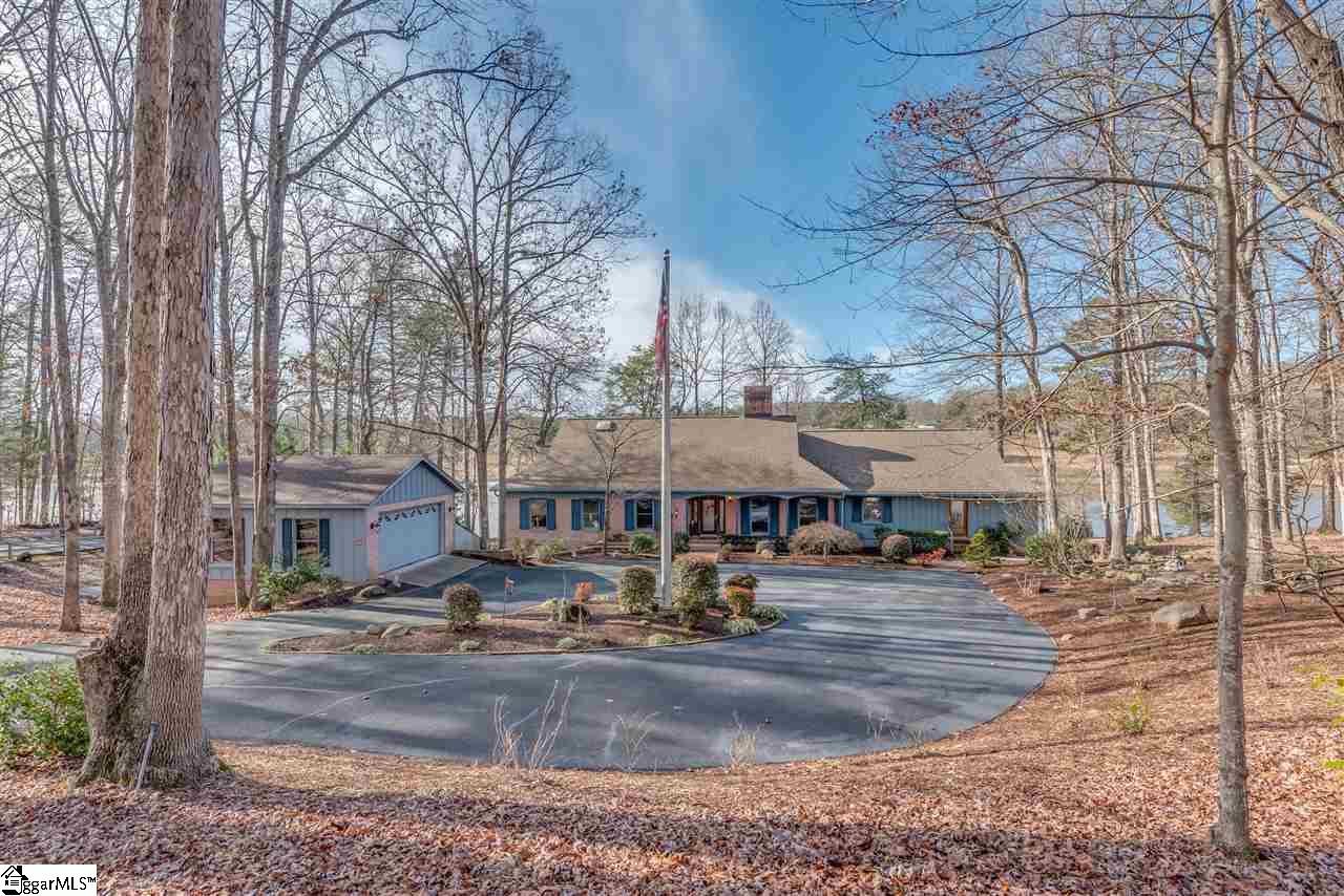125 Red Fox Circle Tryon, NC 28782 - Photo 2 of 36