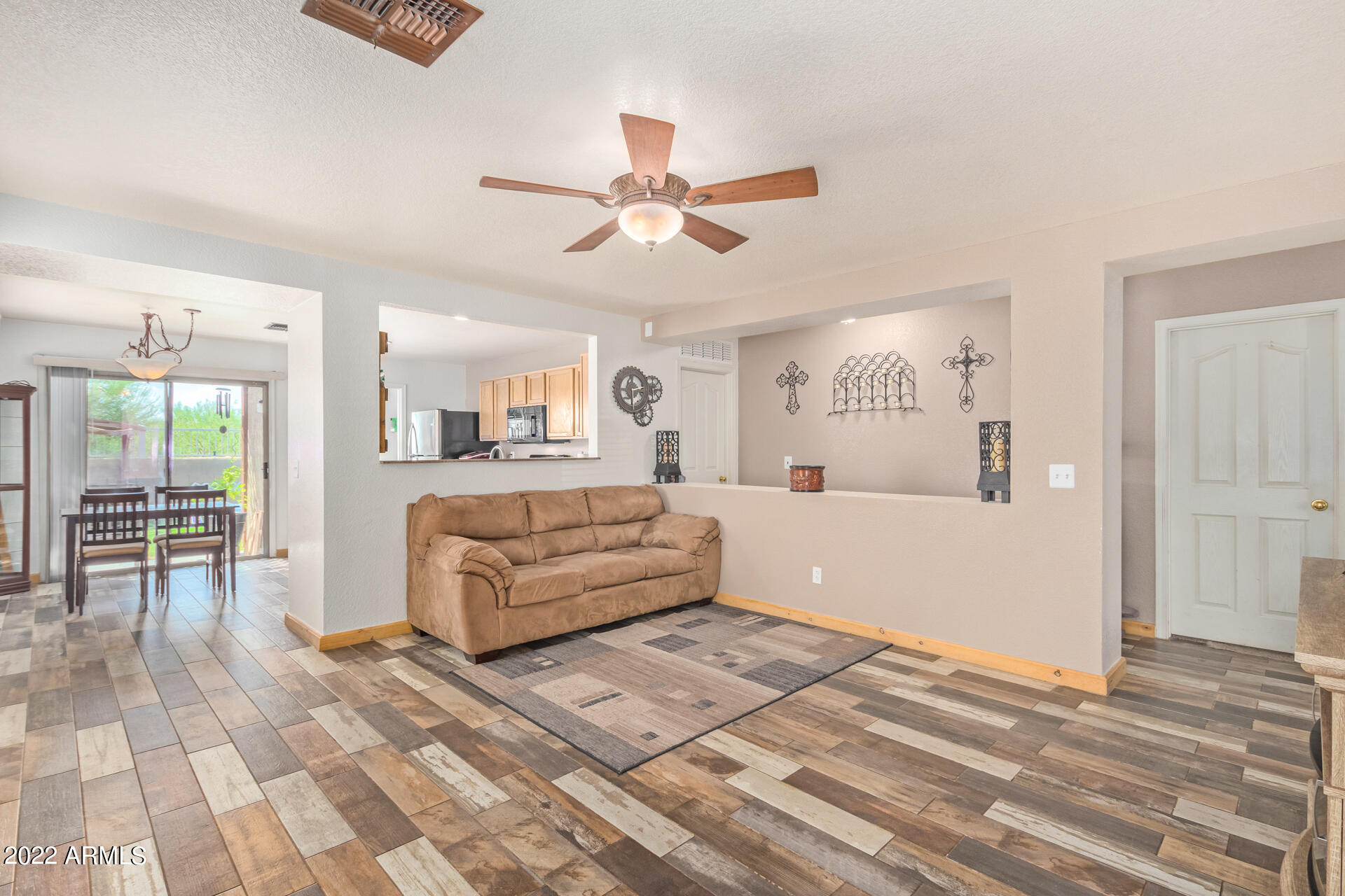 3466 South Chaparral Road Apache Junction, AZ 85119 - Photo 3 of 29 3466 S Chaparral