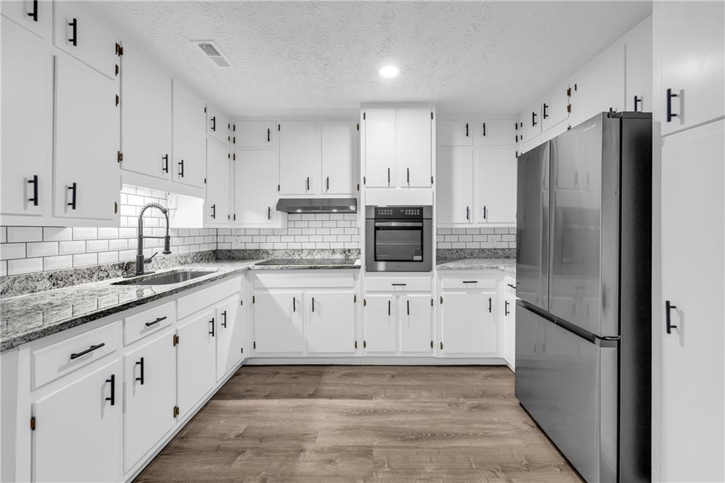 2360 Dr Bramblett Road Cumming, GA 30040 - Photo 9 of 36