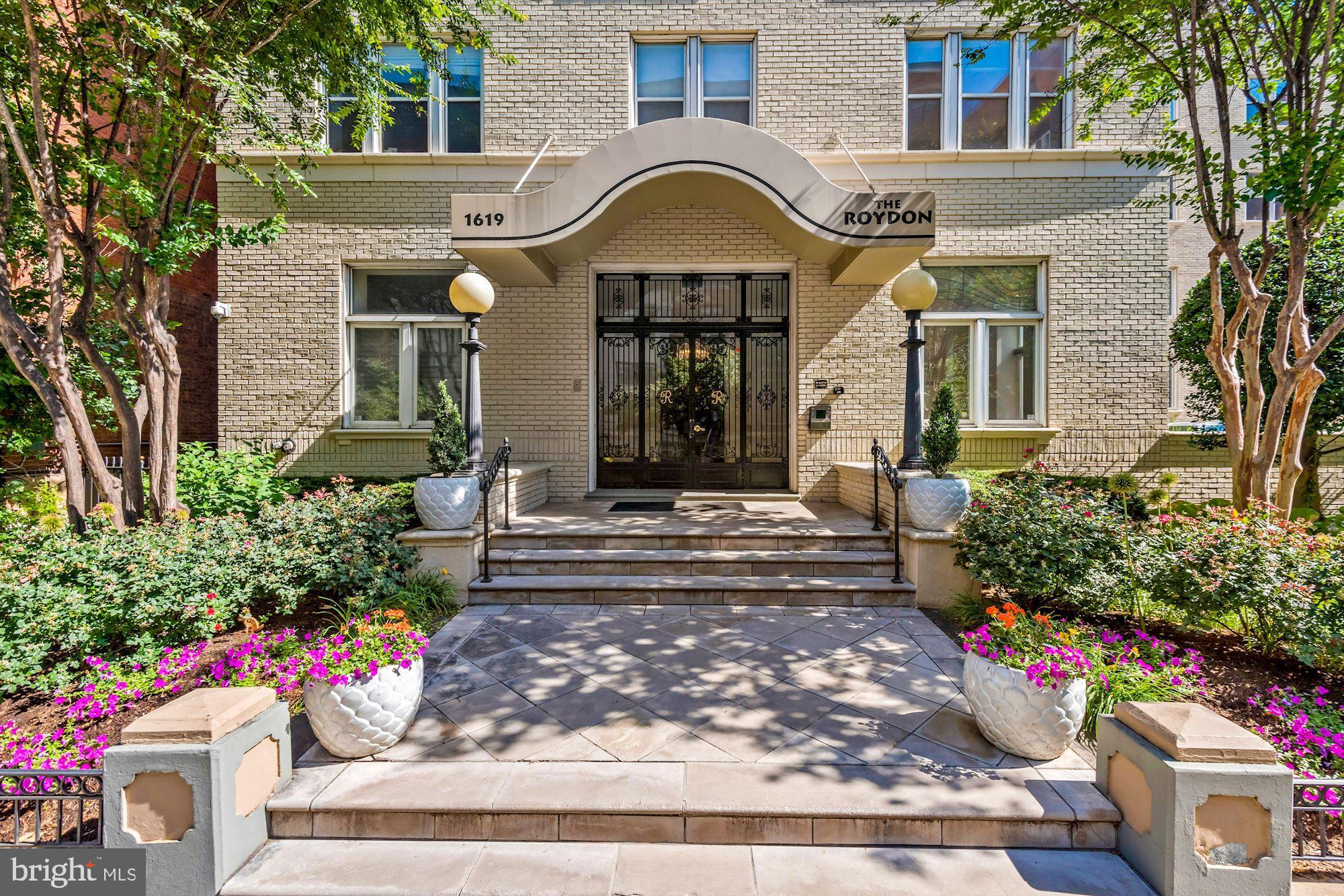 1619 R Street Northwest, Unit 101 Washington, DC 20009 - Photo 3 of 28 Gallery Image 3