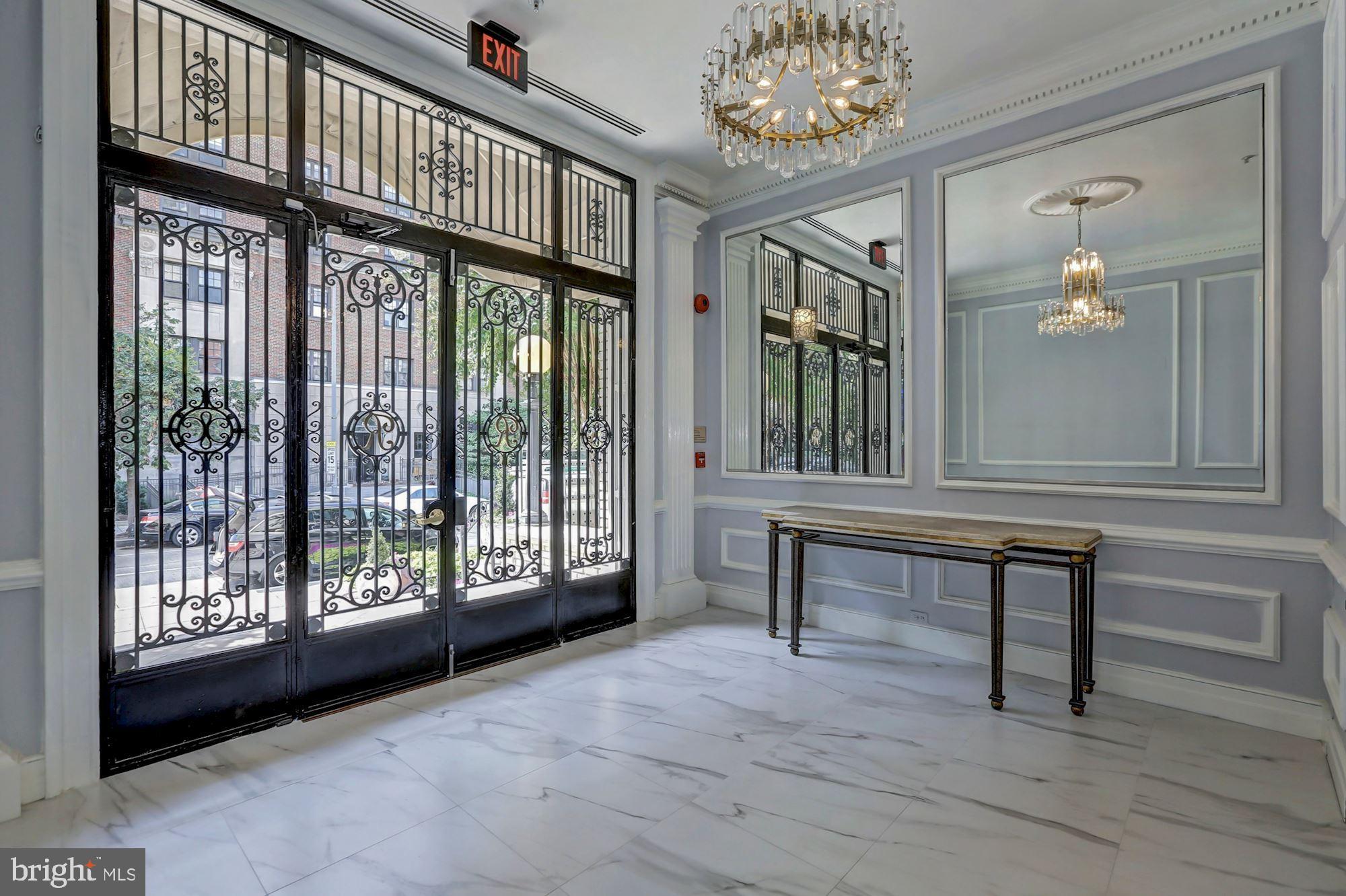 1619 R Street Northwest, Unit 101 Washington, DC 20009 - Photo 4 of 28 Elegant lobby
