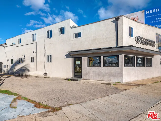 a view of outdoor space with seating area