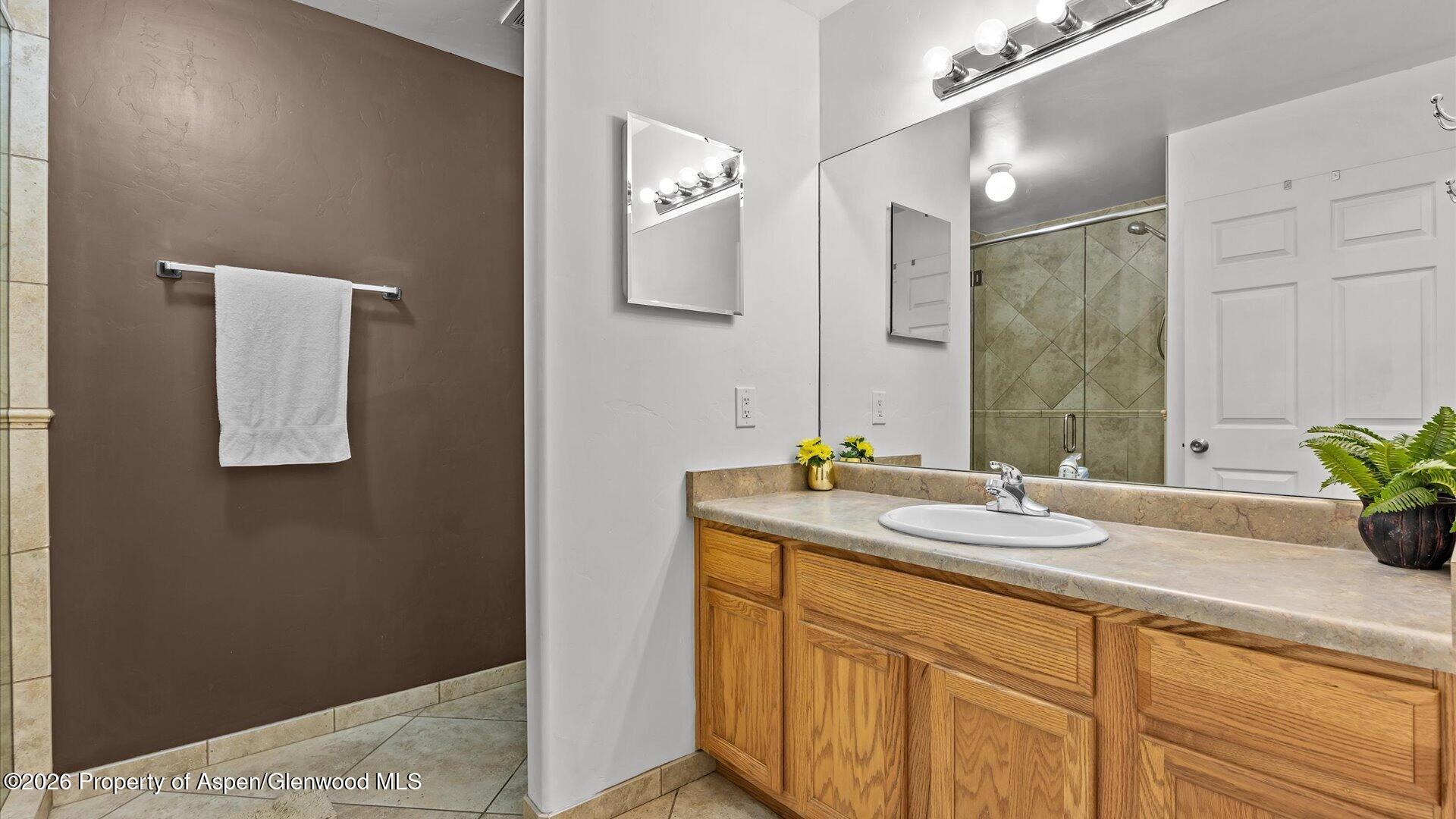 2606 Shawnee Court Rifle, CO 81650 - Photo 16 of 27 17-2606 Shawnee Ct-17