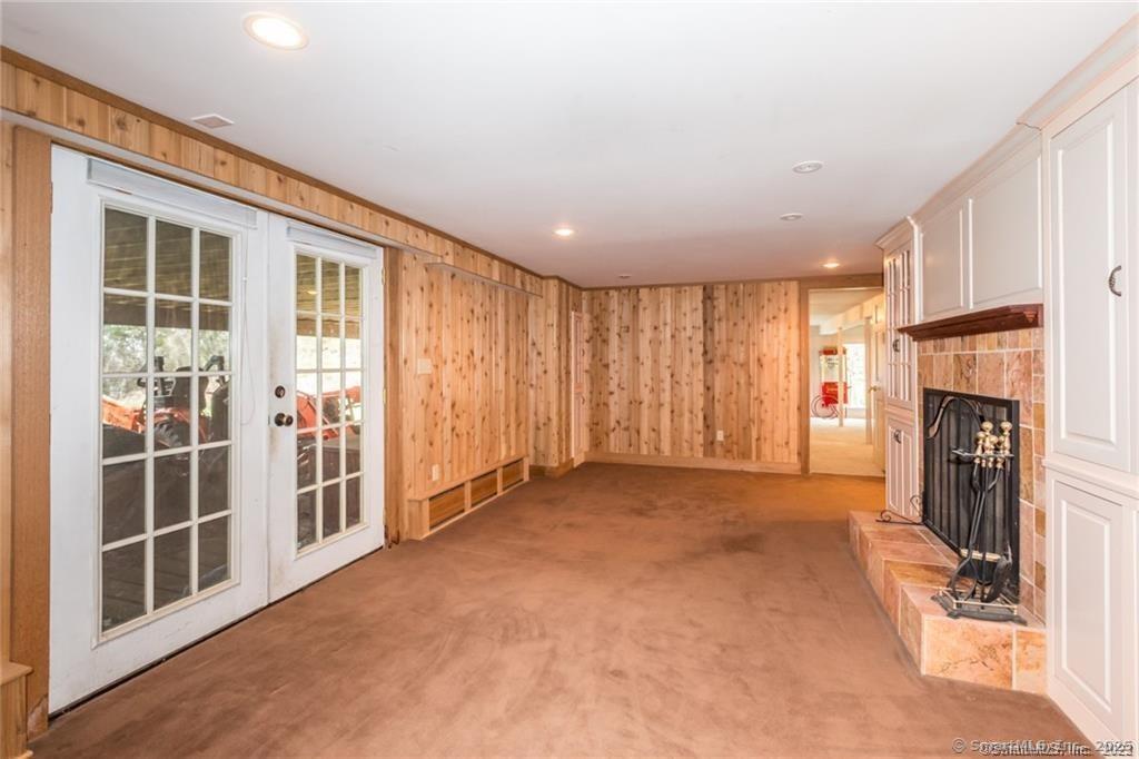 15 Sand Hill Road Simsbury, CT 06089 - Photo 24 of 40 Gallery Image 24