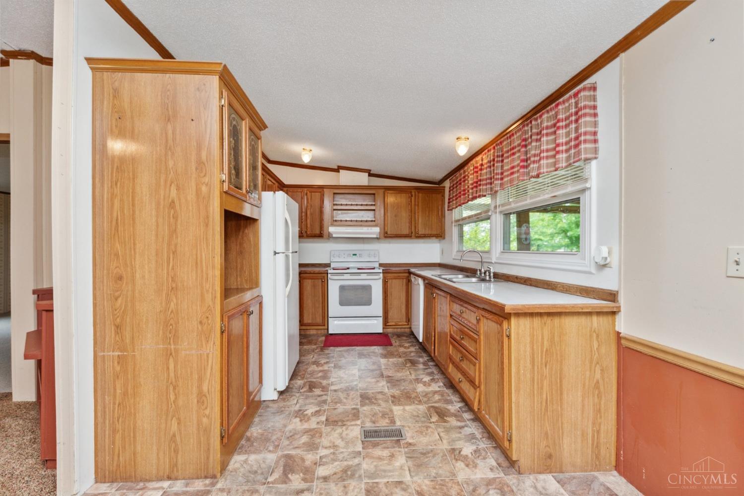 8748 Katterman Road Sardinia, OH 45171 - Photo 5 of 34 Gallery Image 5