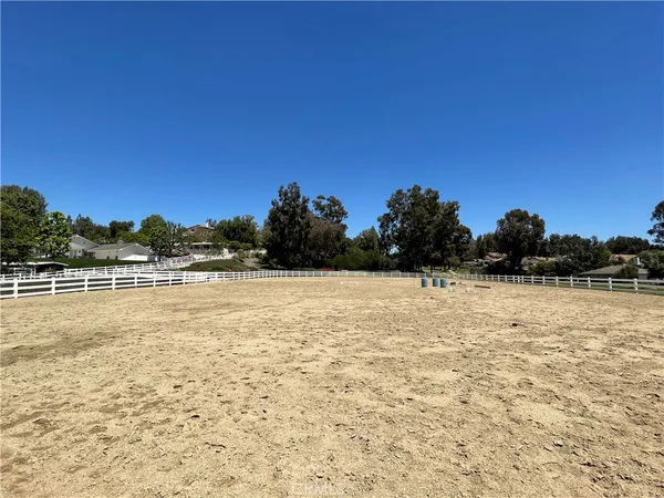 $4,800 | 629 North Buttonbush Trail, Orange, CA 92869