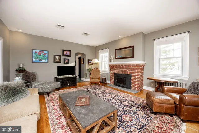 $725,000 | 241 West Anderson Avenue, Phoenixville, PA 19460