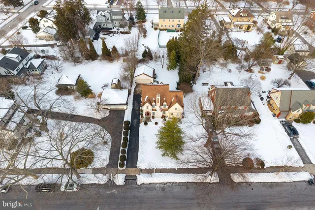 $725,000 | 241 West Anderson Avenue, Phoenixville, PA 19460