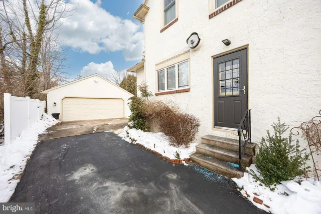 $725,000 | 241 West Anderson Avenue, Phoenixville, PA 19460