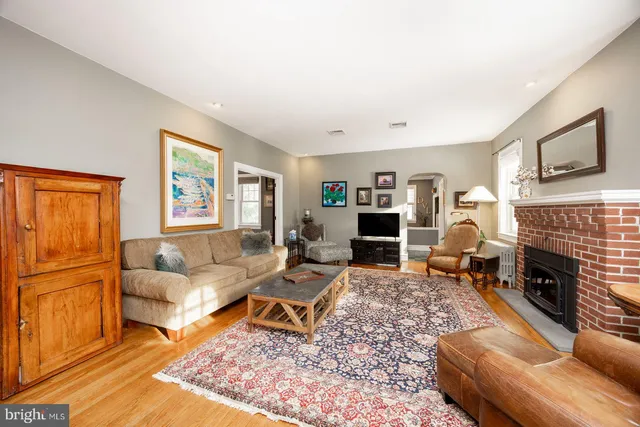 $725,000 | 241 West Anderson Avenue, Phoenixville, PA 19460