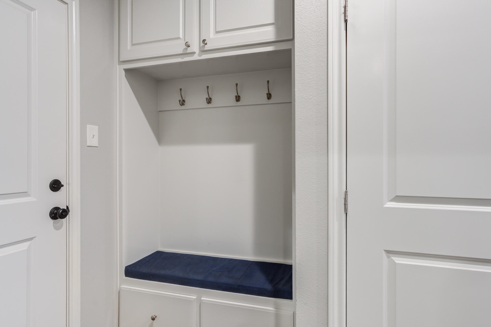 3824 59th Street Lubbock, TX 79413 - Photo 40 of 45 3824-59th-St_Lubbock-TX_27_Mud-Room