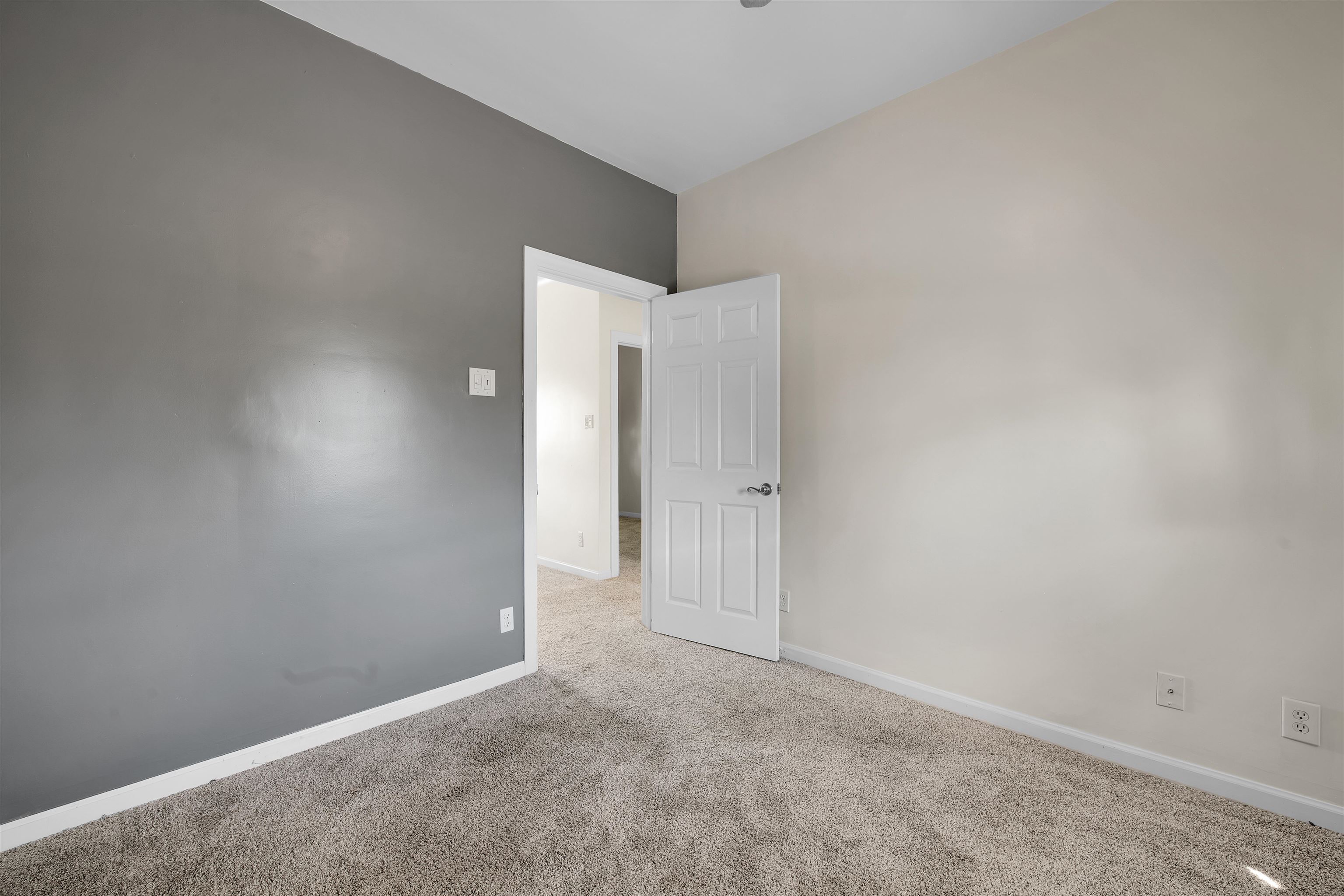 5561 Ravenswood Road Smiths Creek, MI 48074 - Photo 21 of 23 50151757-6cb7b0e7-5228-43fb-ba74-9de8e7fac622.JPG