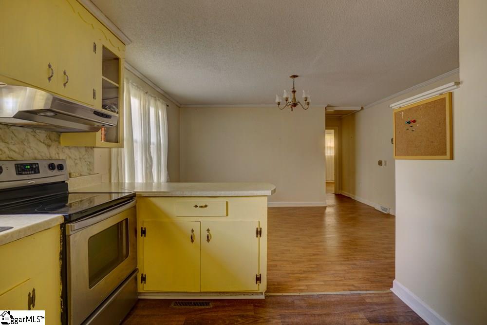 320 Allen Bridge Road Woodruff, SC 29388 - Photo 6 of 26
