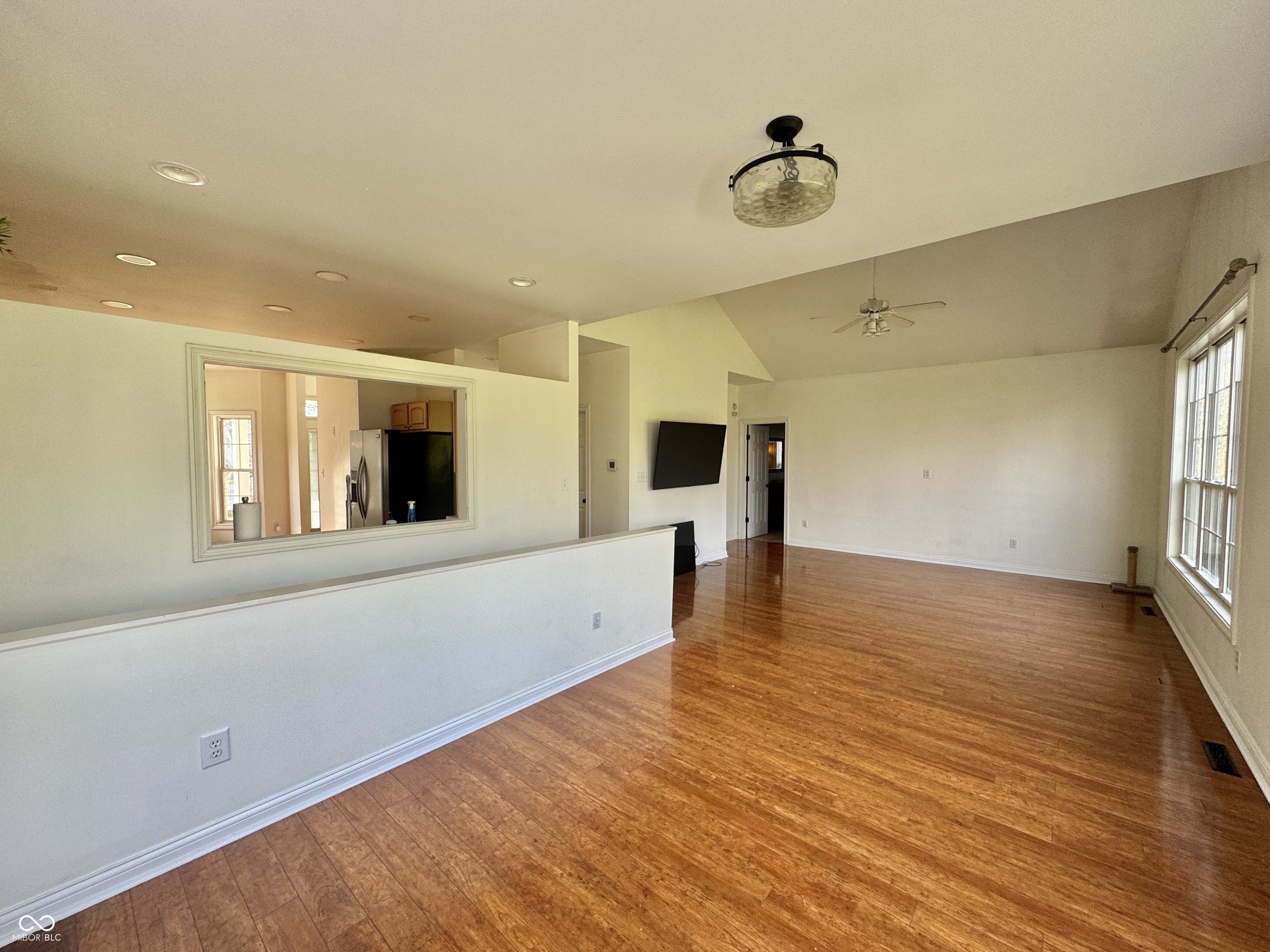 1230 Boxwood Court Columbus, IN 47201 - Photo 11 of 18