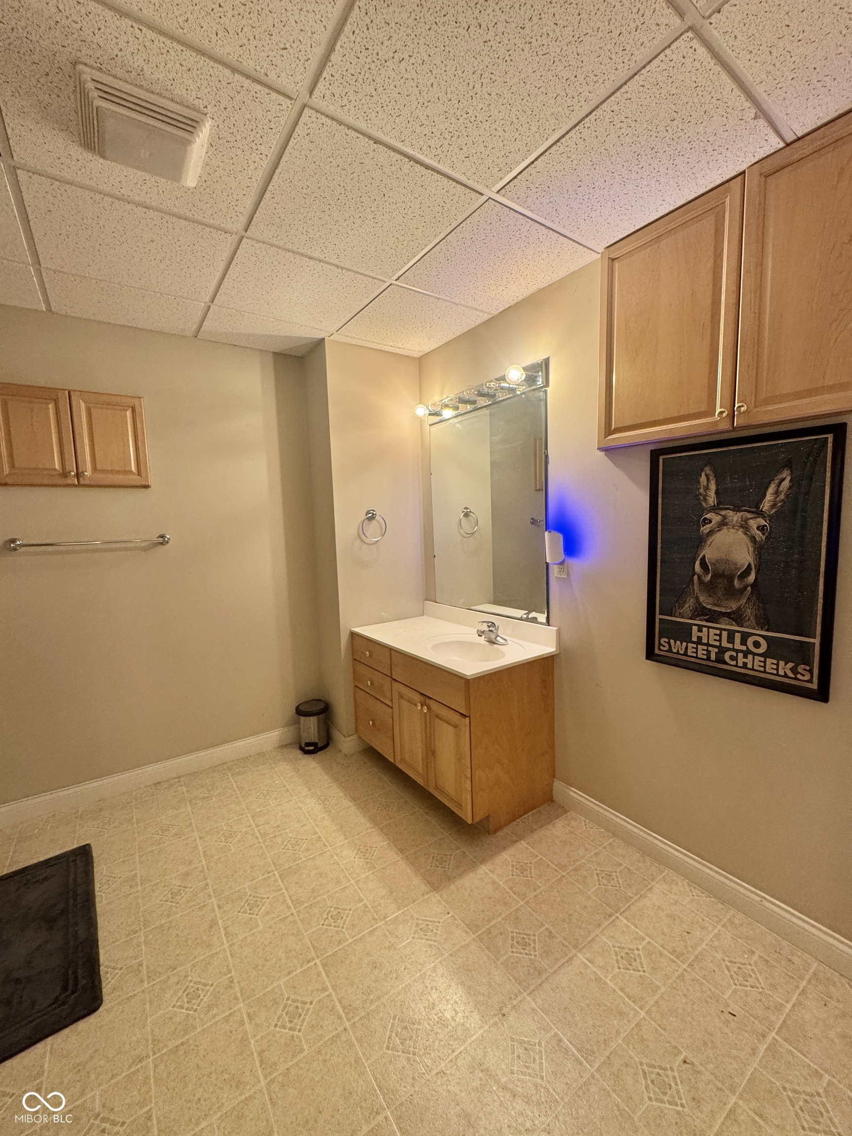 1230 Boxwood Court Columbus, IN 47201 - Photo 16 of 18