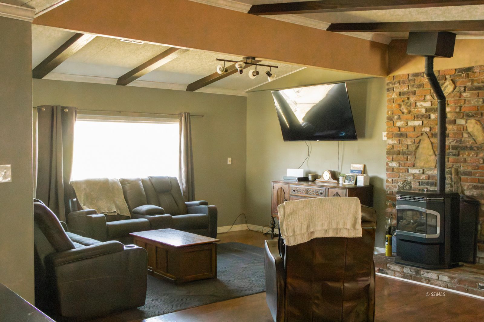 5225 Shawnee Road Weldon, CA 93283 - Photo 4 of 36