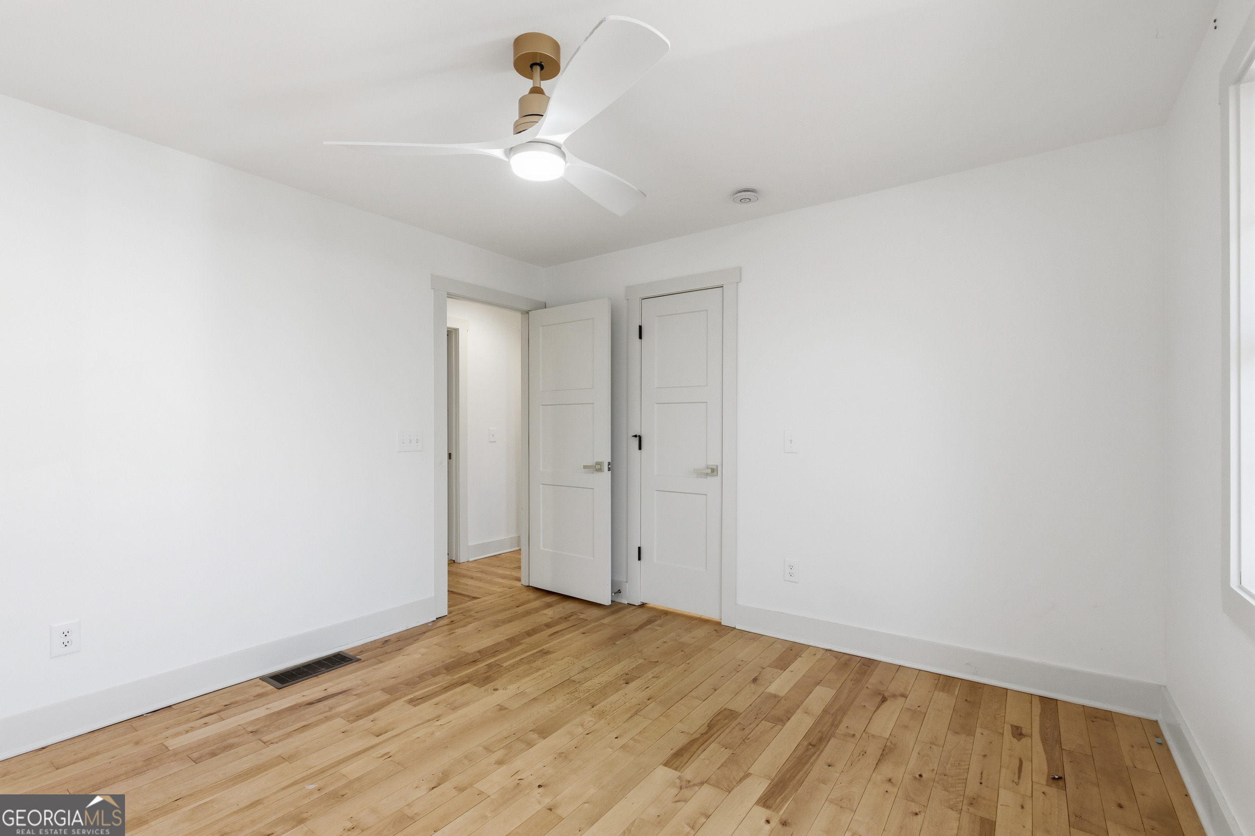 1664 Bell Gap Road Hiawassee, GA 30546 - Photo 27 of 42 a view of empty room with a fan