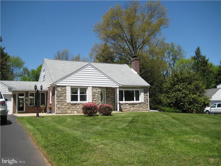 620 Crum Creek Road Broomall, PA 19008 - Photo 2 of 16 Gallery Image 2