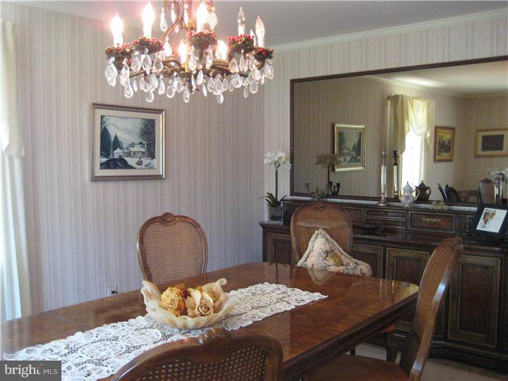 620 Crum Creek Road Broomall, PA 19008 - Photo 5 of 16 Gallery Image 5