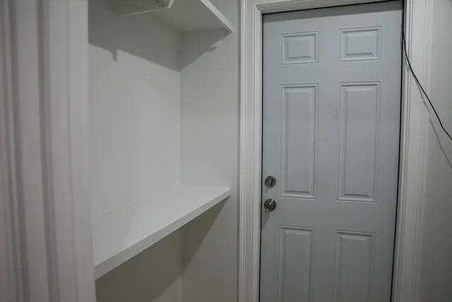 $3,700 | 337 Centre Street, Unit A, Boston, MA 02130