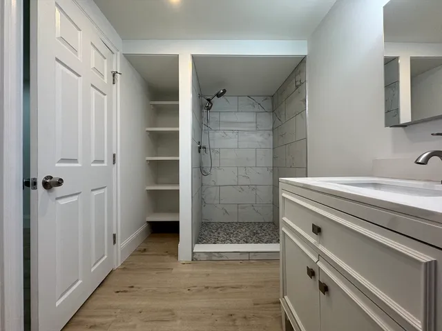 $3,700 | 337 Centre Street, Unit A, Boston, MA 02130