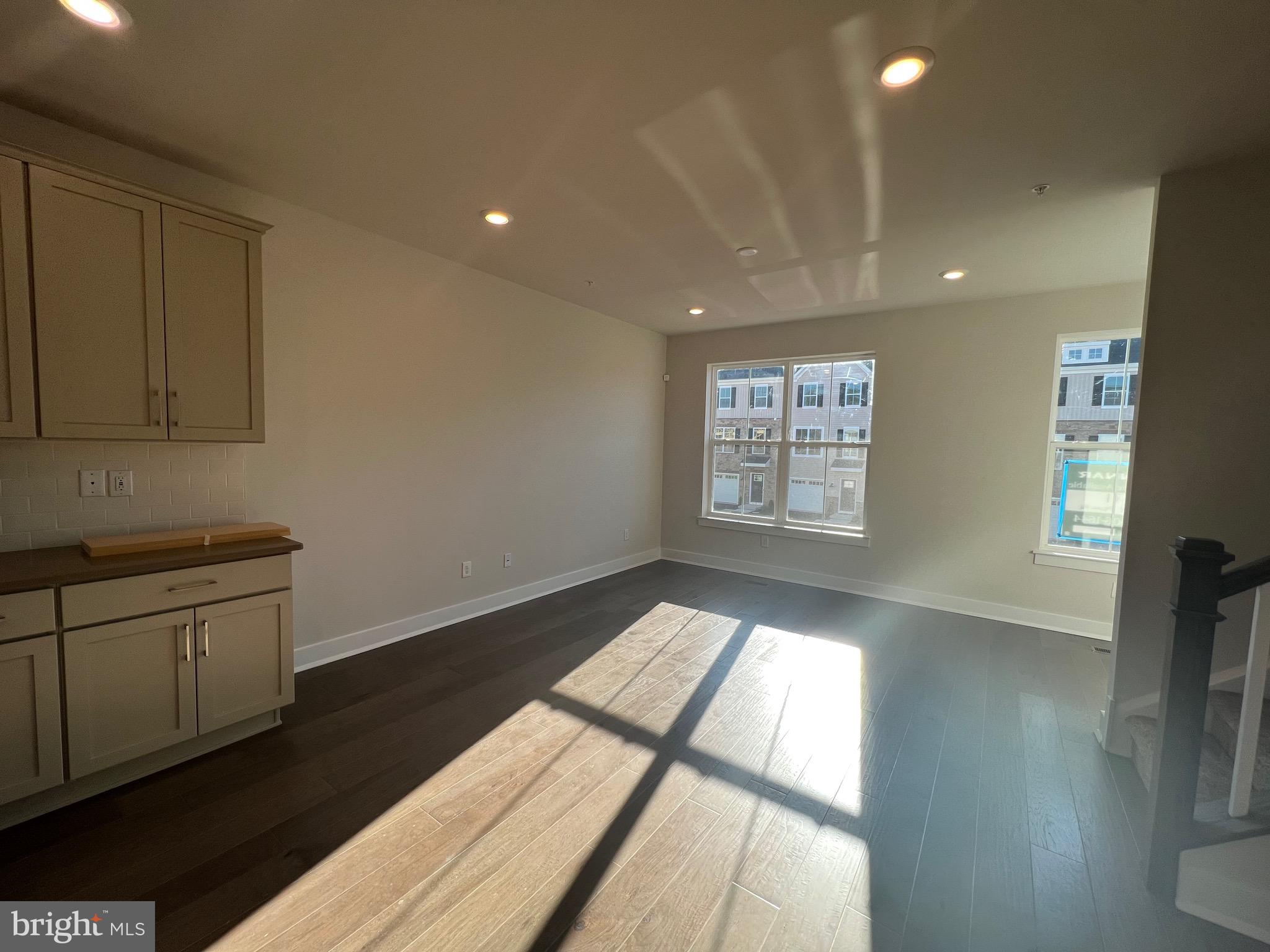 805 Pecan Road Spring City, PA 19475 - Photo 6 of 45