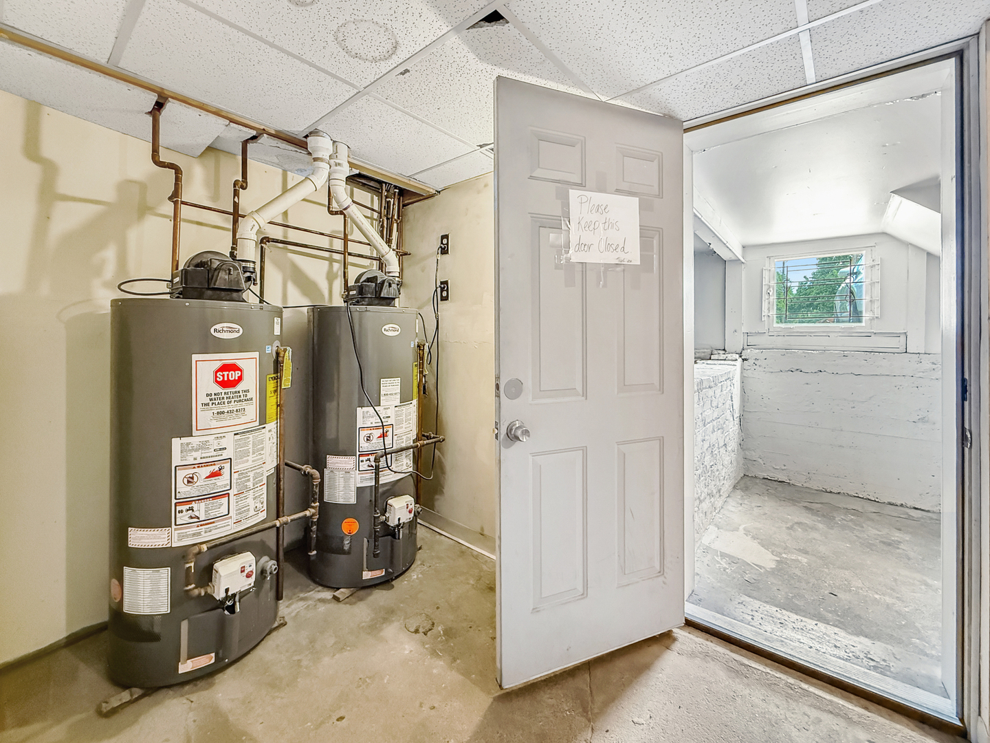 1513 West Addison Street Chicago, IL 60613 - Photo 31 of 33