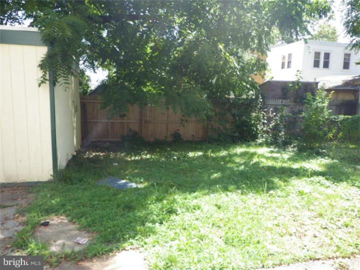 107 Harvin Road Upper Darby, PA 19082 - Photo 14 of 16