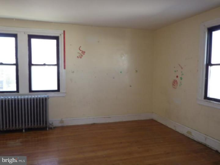 107 Harvin Road Upper Darby, PA 19082 - Photo 6 of 16