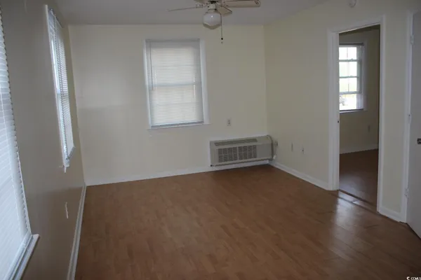 $975 | 1500 Chester Street, Unit 1, Myrtle Beach, SC 29577