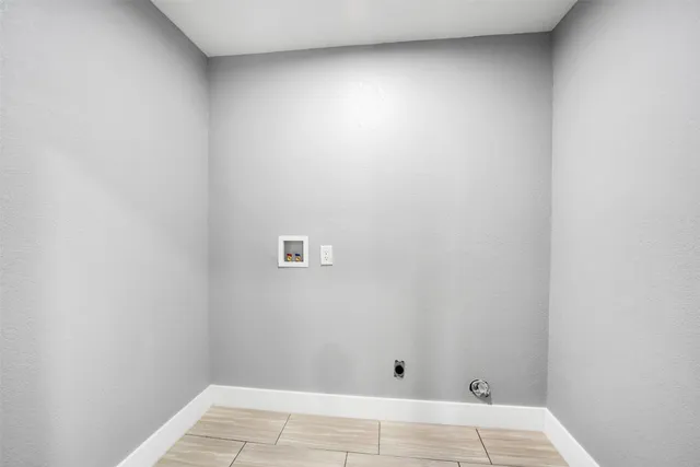 $620,000 | 2265 County Road 312, Louise, TX 77455