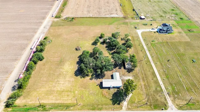 $620,000 | 2265 County Road 312, Louise, TX 77455