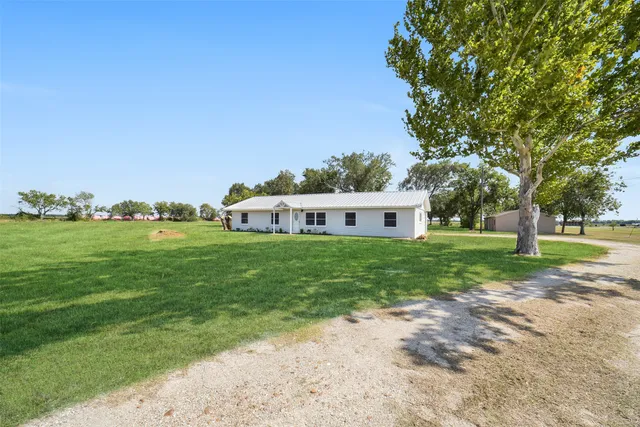 $620,000 | 2265 County Road 312, Louise, TX 77455