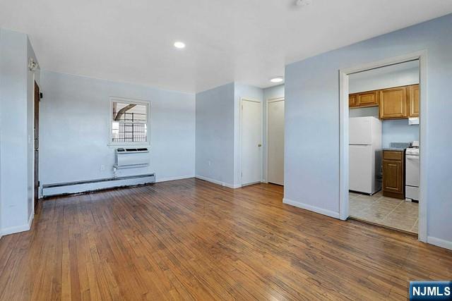 172 Fort Lee Road, Unit 1S Leonia, NJ 07605 - Photo 6 of 9