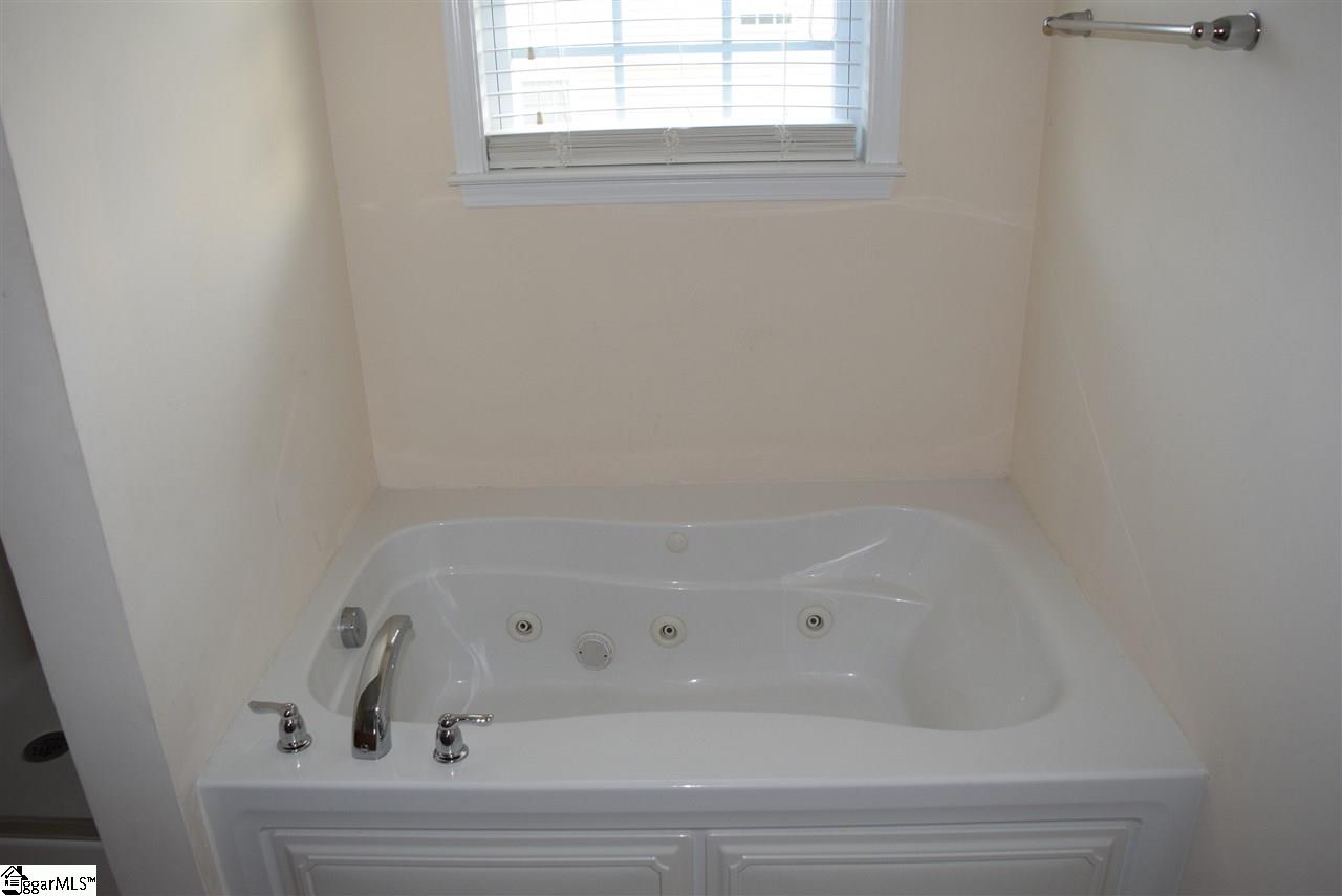 337 Granny Doris Boulevard Inman, SC 29349 - Photo 12 of 34 Gallery Image 12