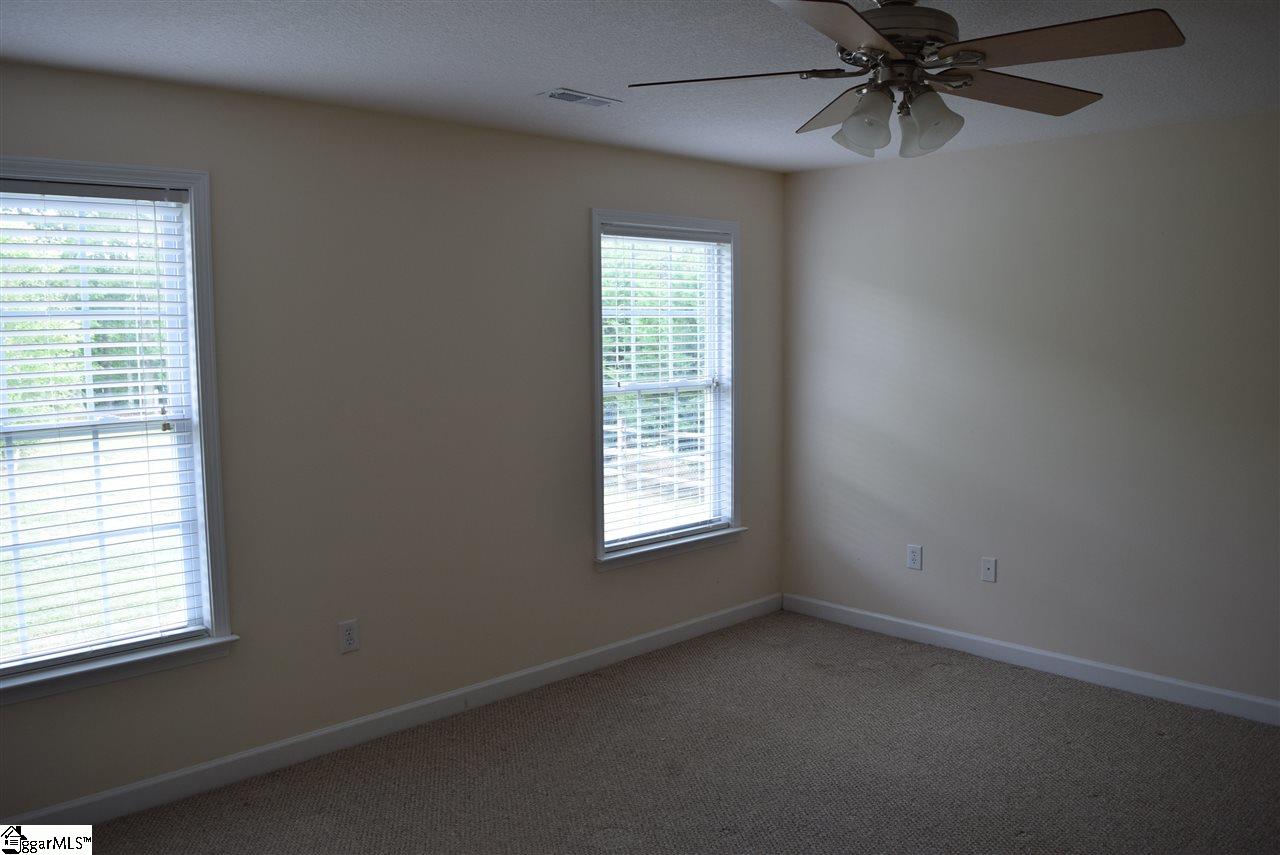 337 Granny Doris Boulevard Inman, SC 29349 - Photo 4 of 34 Gallery Image 4