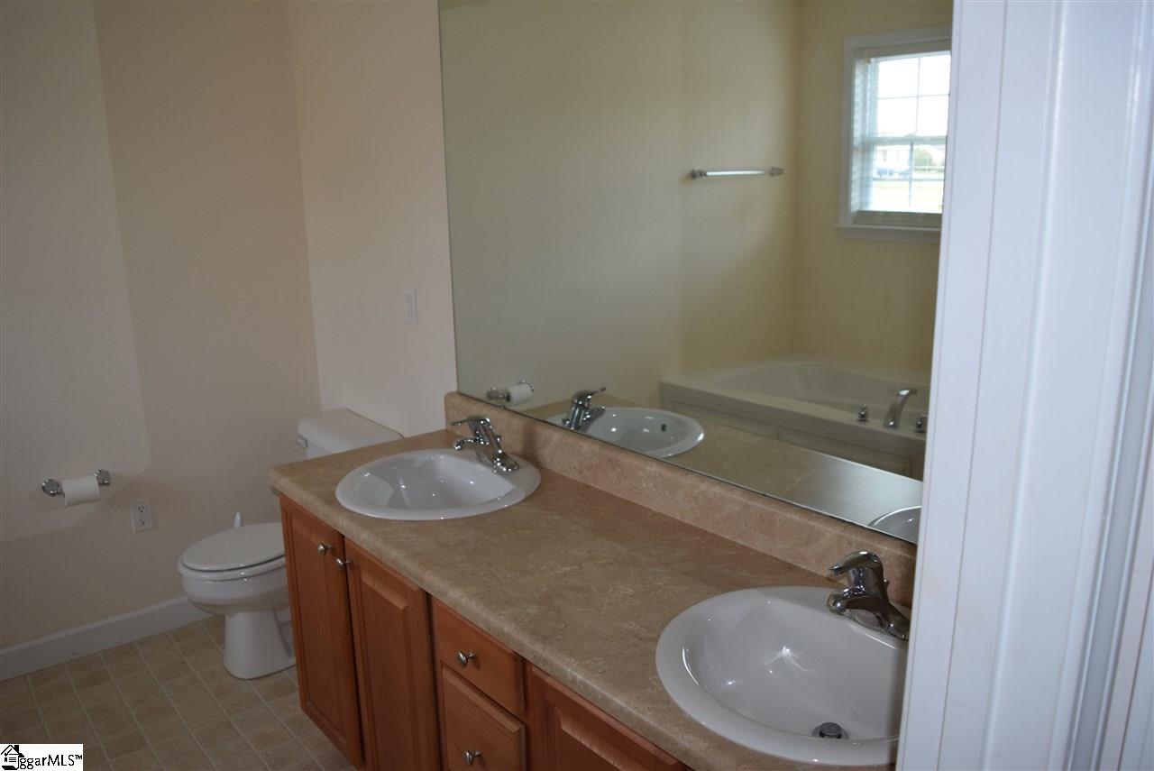 337 Granny Doris Boulevard Inman, SC 29349 - Photo 9 of 34 Gallery Image 9