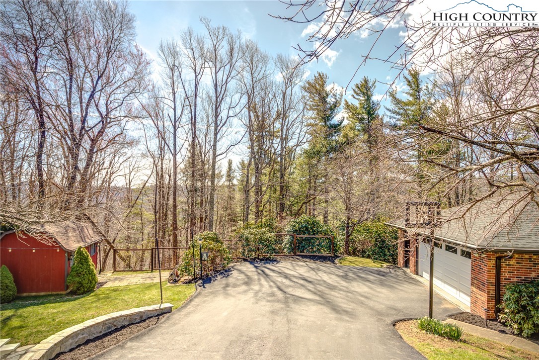 170 Ferncliff Road Boone, NC 28607 - Photo 9 of 50 Gallery Image 9