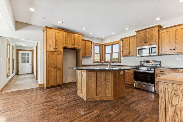 $500,000 | 6227 North Andrews Lane, Brimfield, IL 61517